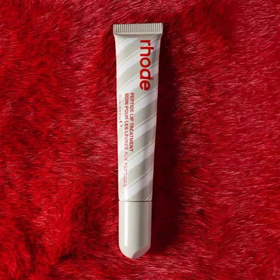 Glossy Peptide-Style Lip Balm